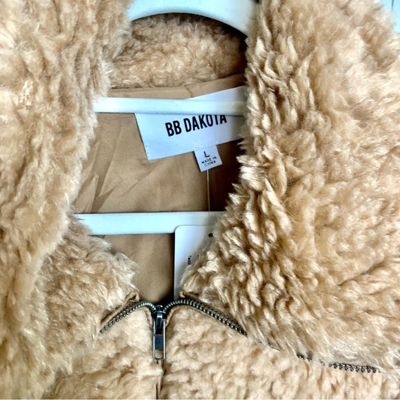 NWT BB DAKOTA Carmel Teddy Jacket - Picture 2 of 8